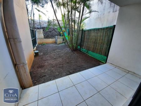 Location Appartement 1 pièce 20m² STE CLOTILDE 97490 - Photo 5