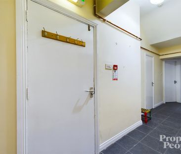 APT 1, 12 Allworthy Avenue, Belfast, BT14 6BU - Photo 4