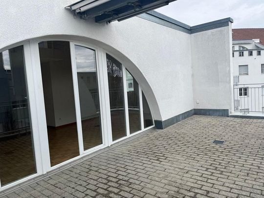 Sonnige 4.5 Zimmer-Maisonette-Wohnung zu vermieten - Photo 1