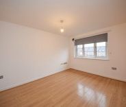 2 bed Apartment for Rent - Photo 1