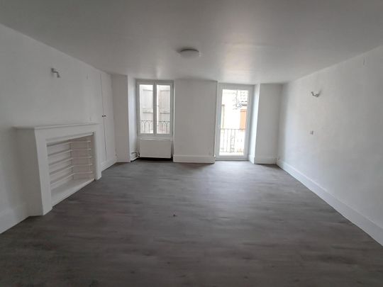 Location Appartement 4 pièces 100m² MILLAU 12100 - Photo 1