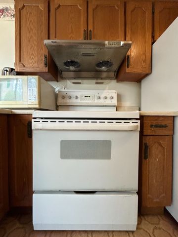 For Lease - 135 Estelle Ave Avenue Unit# Unit AA, Toronto, Ontario - Photo 3