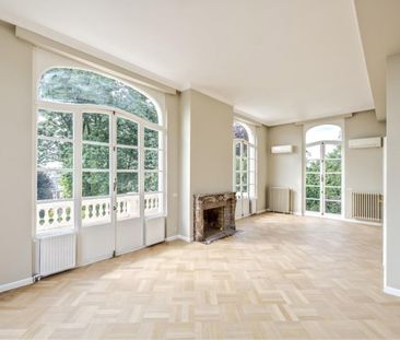 Quartier Montgomery : Somptueuse Maison rénovée de +/- 910 m² - 6 c... - Photo 1