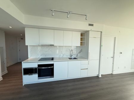 For Lease - 8 Wellesley Street Unit# 4316, Toronto, Ontario - Photo 5