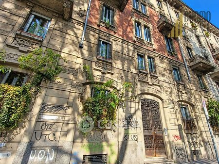 Trilocale in Affitto in Via Giovanni Battista Morgagni 23 a Milano - Foto 2