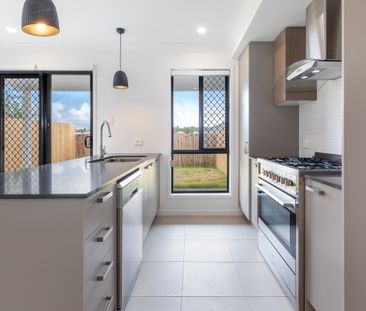 47A Pierro Place, Logan Reserve QLD 4133 - House For Rent | Domain - Photo 6