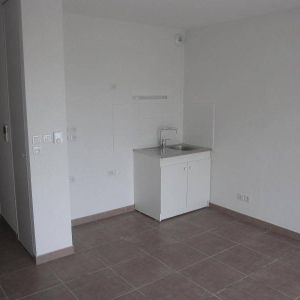 Location appartement récent 1 pièce 23.46 m² à Castelnau-le-Lez (34170) - Photo 2