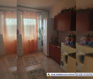 Inchiriez apartament 2 camere et. 2 in Visoi Campulung Arges - Fotografie 5