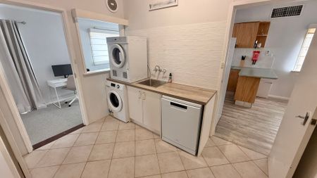 C21 Central West - 6862 1265 - Photo 5