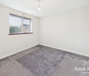 10 Monkstown Gardens, Newtownabbey, BT37 0LW - Photo 3