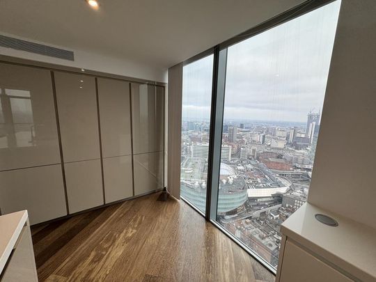 2 bedroom penthouse to rent - Photo 1