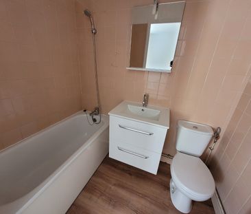 Location Appartement 1 pièce 21m² BOULOGNE SUR MER 62200 - Photo 2