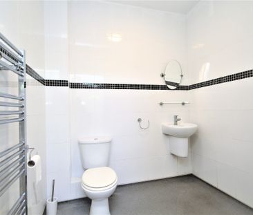 Watling Street Road, Fulwood - Photo 2