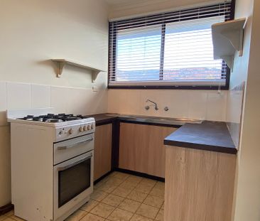 3/32 Grieve Parade, Altona VIC 3018 - Villa For Rent | Domain - Photo 5