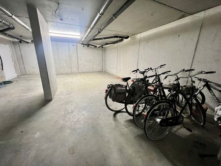 Appartement - Te huur - Photo 3