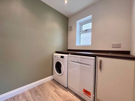 St Johns, Worcester, WR2 - Photo 5