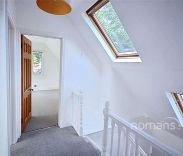Hitcham Place, Taplow Common Road, Burnham, Slough, SL1 - Photo 2