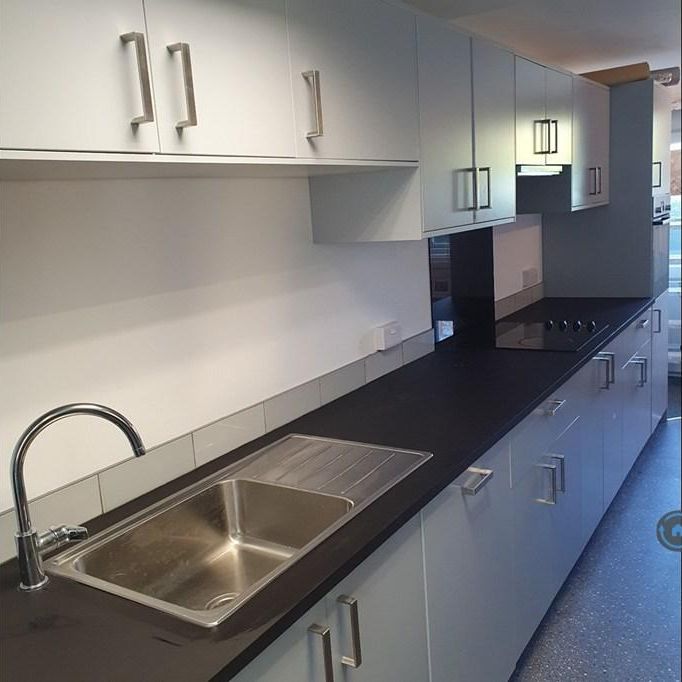 4 bedroom maisonette to rent - Photo 1