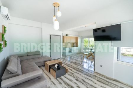Διαμέρισμα για ενοικίαση Λουτρά Ωραίας Ελένης (Σαρωνικός) - Photo 2