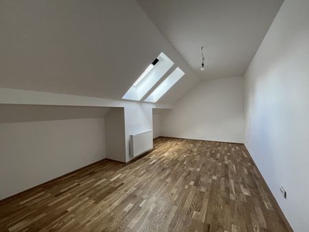 Provisionsfrei! Neu sanierte, gemütliche 5-Zimmer-Maisonette-Wohnung in beliebter und hipper Lage - Photo 3