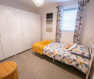 2 bedroom apartment to rent - Photo 5