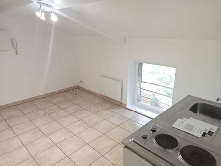 Location appartement 1 pièce 20.78 m² à Mâcon (71000) COMMISSARIAT CENTRE VILLE - Photo 2