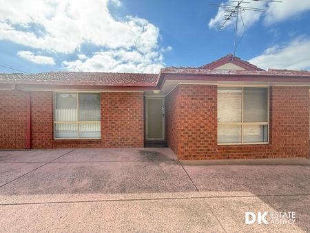 CONVENIENT LOCATION HOME WITH 3 BEDROOMS IN ALVONDALE HEIGHTS - Photo 3