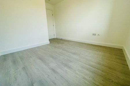 Bingley Road - Photo 4