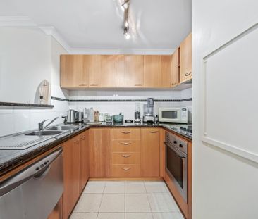 4/118 Mounts Bay Road, - Photo 3