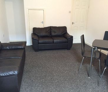 3 bedroom house to rent - Photo 2