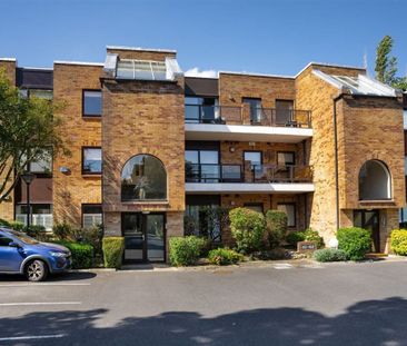 Apartment 32, The Elms, Mount Merrion Avenue, Blackro, Stillorgan, ... - Photo 4