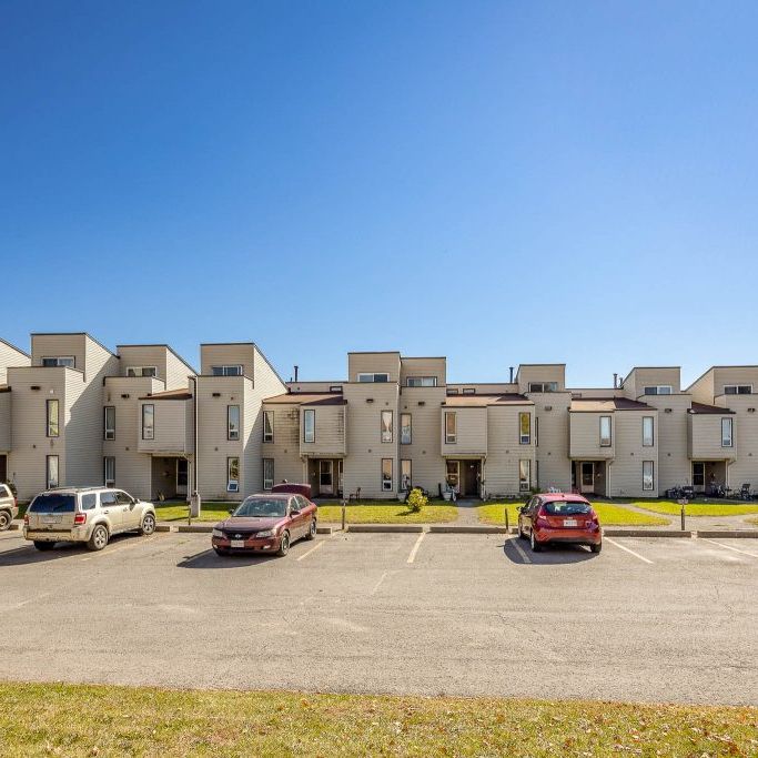 Windsor Park Village - Photo 1