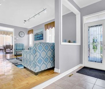 For Lease - 51 Connolly Crescent Unit# Upper, Brampton, Ontario - Photo 3