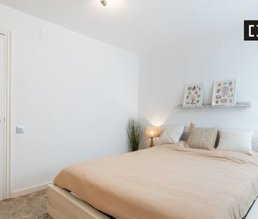 valencia, Valencian Community 46023 - Photo 4