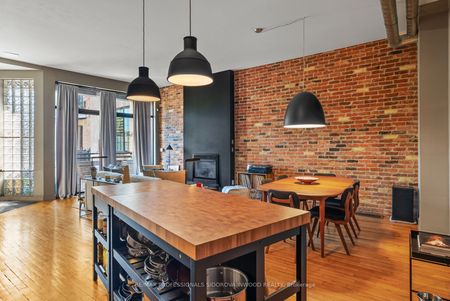 Chambers Courtyard Lofts , #103 - Photo 5