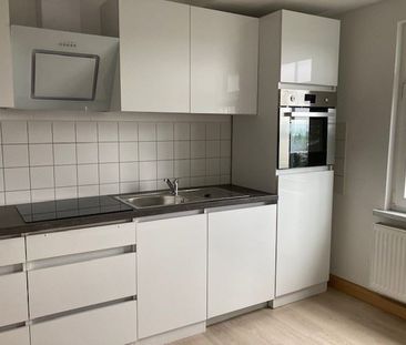** Dachgeschosswohnung mit moderner Einbauküch ** - Photo 1