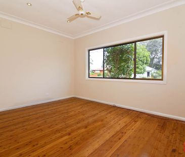 Affordable Three Bedroom Home! - Photo 6