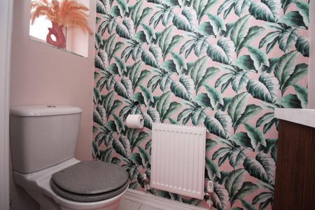 2 bedroom semi-detached house to rent - Photo 4