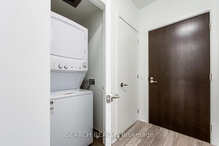 For Lease - 11 Yorkville Avenue Unit# 1503, Toronto, Ontario - Photo 2