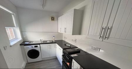 30 Ebor Drive, Belfast, BT12 6NL - Photo 5
