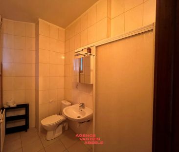 Gelijkvloers appartement vlakbij Sint-Annakwartier - Photo 5