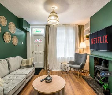 2 bedroom terraced house to rent - Photo 1
