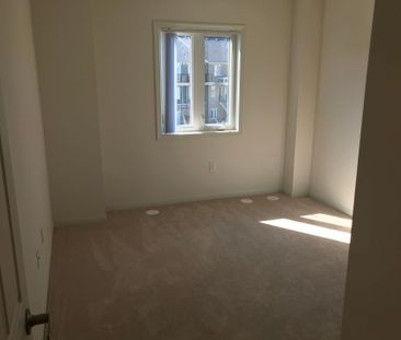 For Lease - 250 Sunny Meadow Boulevard Unit# 141, Brampton, Ontario - Photo 5