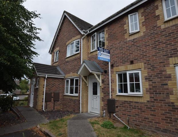 2 bedroom terraced house to rent - Photo 1