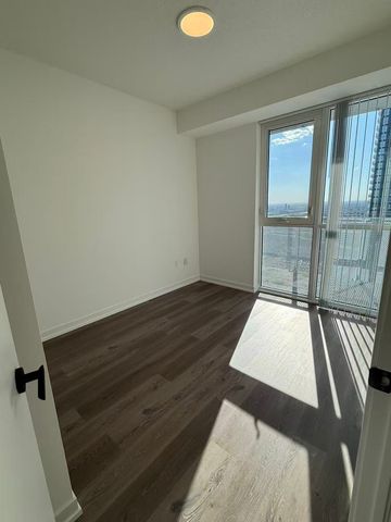 For Lease - 28 Interchange Way Unit# 3015, Vaughan, Ontario - Photo 2