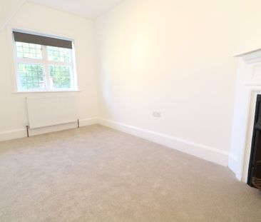 Dog Kennel Green , Ranmore Common, Dorking, RH5 - Photo 3