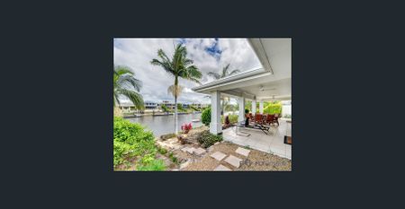 13 North Bank Court, Helensvale, Qld 4212 - Photo 5