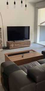 Location Appartement 3 pièces 82 m2 à Vienne - Photo 3