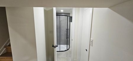 For Lease - 38 Jasper Drive Unit# lower level, Aurora, Ontario - Photo 3