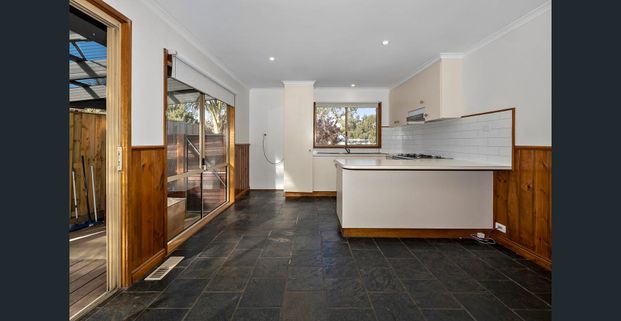 Charming Family Home in a Peaceful Setting - Photo 1